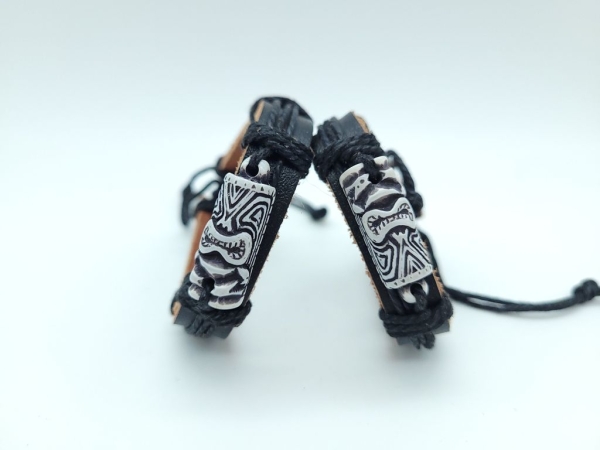 Tiki Kunstleder Armband schwarz